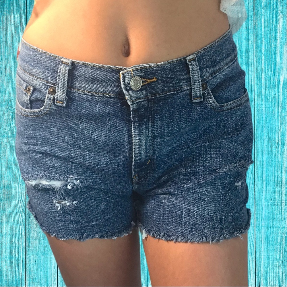Levis Distressed Raw Hem Denim Jean Shorts Sz 6